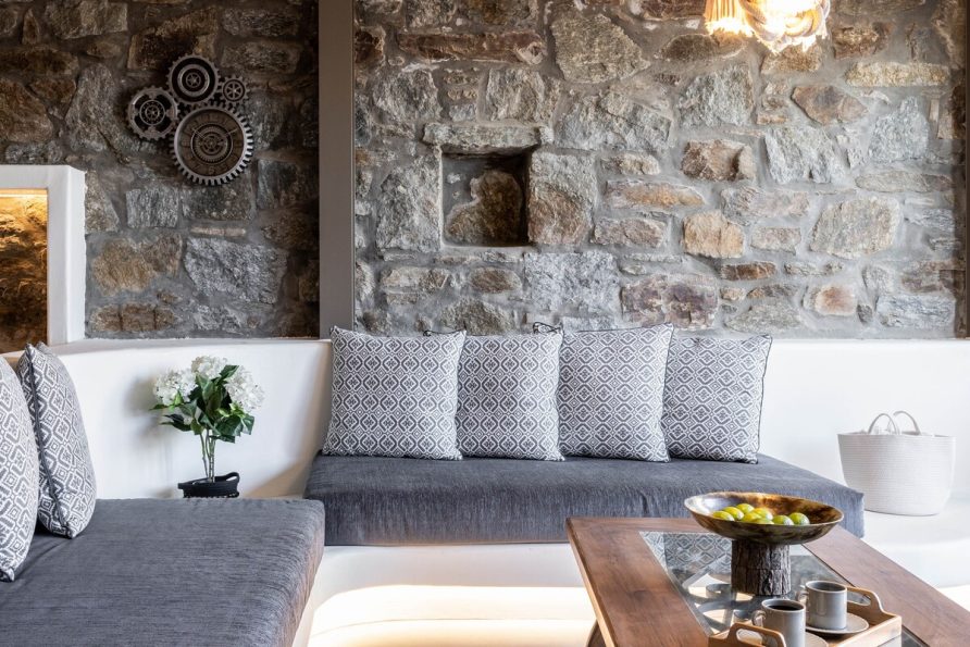 Makani Deluxe Suite 7 with Hot Tub